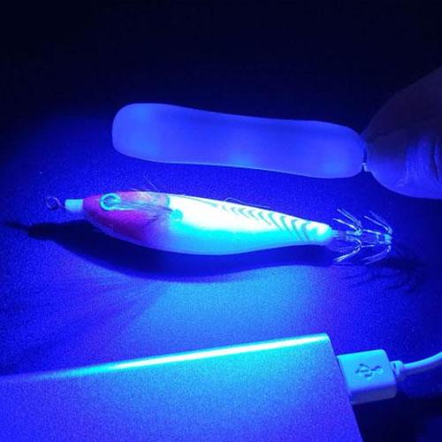 UV 축광기 1초축광 간편한 축광기 쭈꾸미낚시 에기축광기 휴대용충전기 피싱캠프